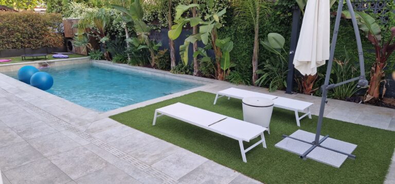 Versatilidad de los fondos móviles para piscinas